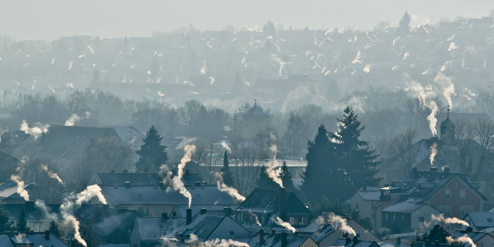 Qualmende Schornsteine Qualmende Schornsteine