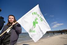 Demonstration auf Rügen gegen LNG - Luisa Neubauer dabei
