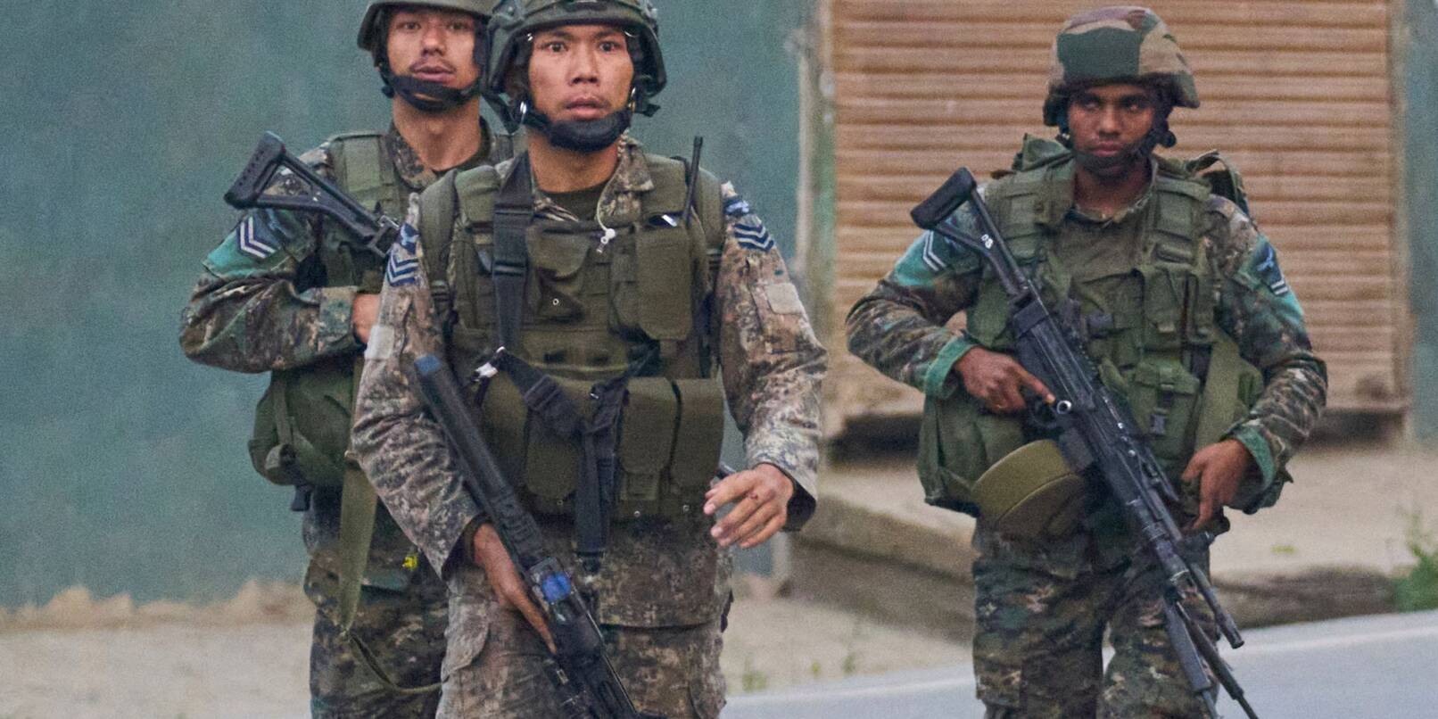 Spannungen zwischen Indien und Pakistan. Spannungen zwischen Indien und Pakistan.
