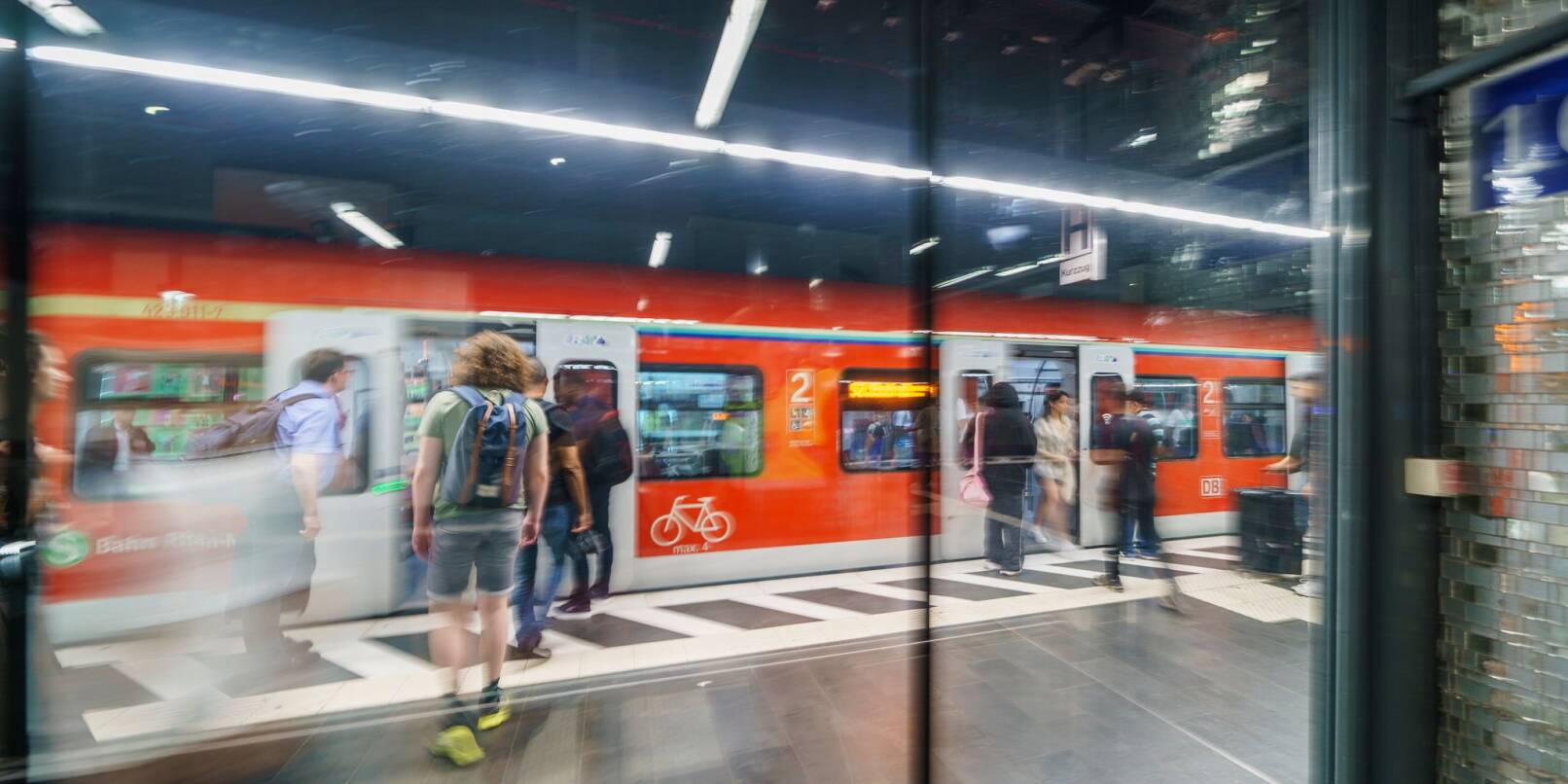 Auch der ÖPNV soll mit dem Masterplan gestärkt werden (Symbolbild) Auch der ÖPNV soll mit dem Masterplan gestärkt werden (Symbolbild)