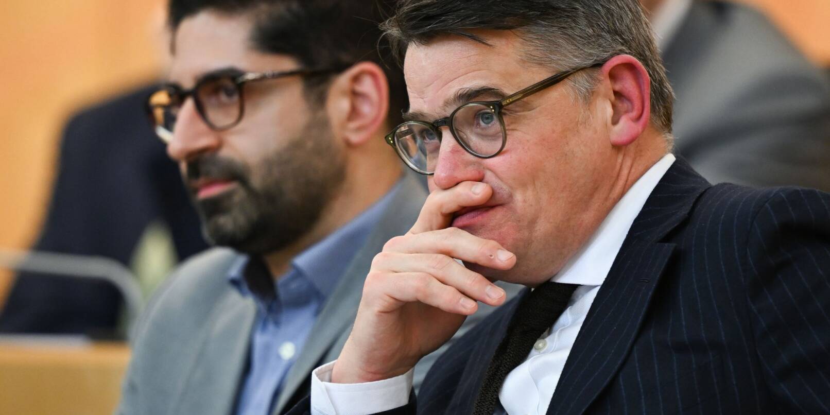 Ein Untersuchungsausschuss des Landtags will Ministerpräsident Boris Rhein zur Entlassung einer Staatssekretärin befragen. (Archivbild) Ein Untersuchungsausschuss des Landtags will Ministerpräsident Boris Rhein zur Entlassung einer Staatssekretärin befragen. (Archivbild)