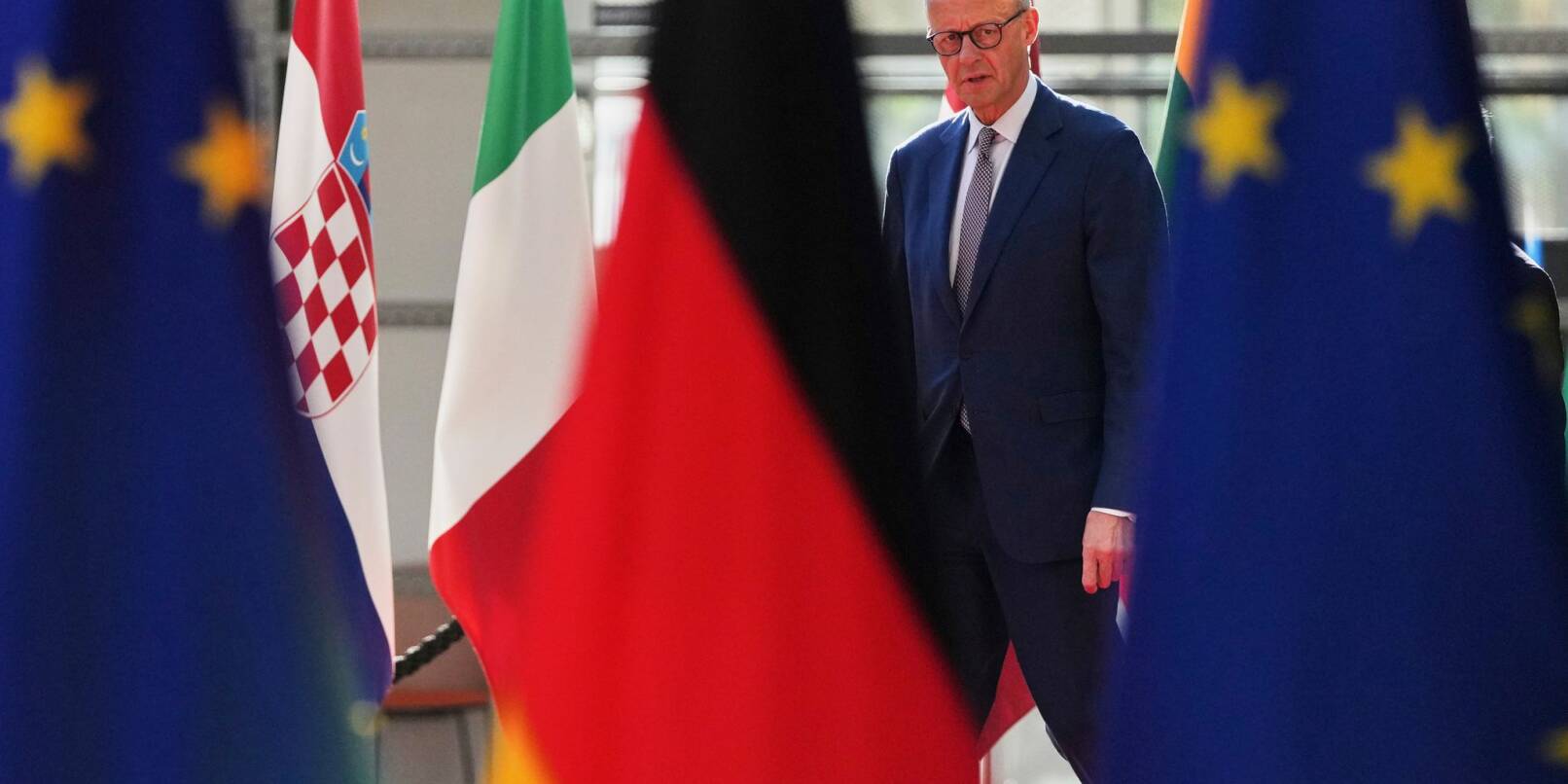 Bundeskanzler Friedrich Merz wirbt im Zollstreit mit den USA für eine Abschaffung aller Abgaben. Bundeskanzler Friedrich Merz wirbt im Zollstreit mit den USA für eine Abschaffung aller Abgaben.
