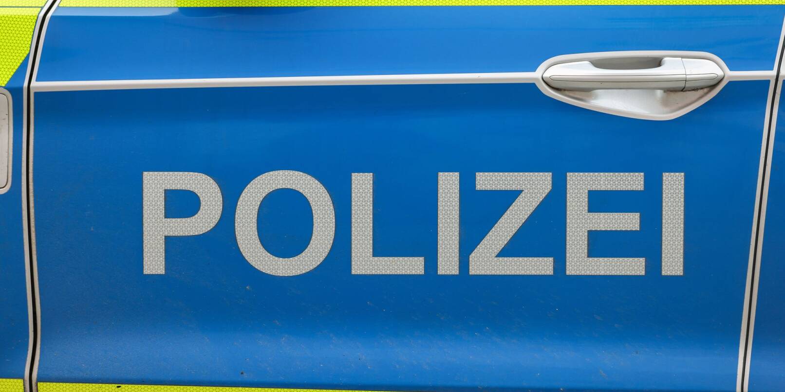 Nach einem Tötungsdelikt in Hofheim-Wallau nimmt die Polizei einen Verdächtigen fest. (Symbolbild) Nach einem Tötungsdelikt in Hofheim-Wallau nimmt die Polizei einen Verdächtigen fest. (Symbolbild)