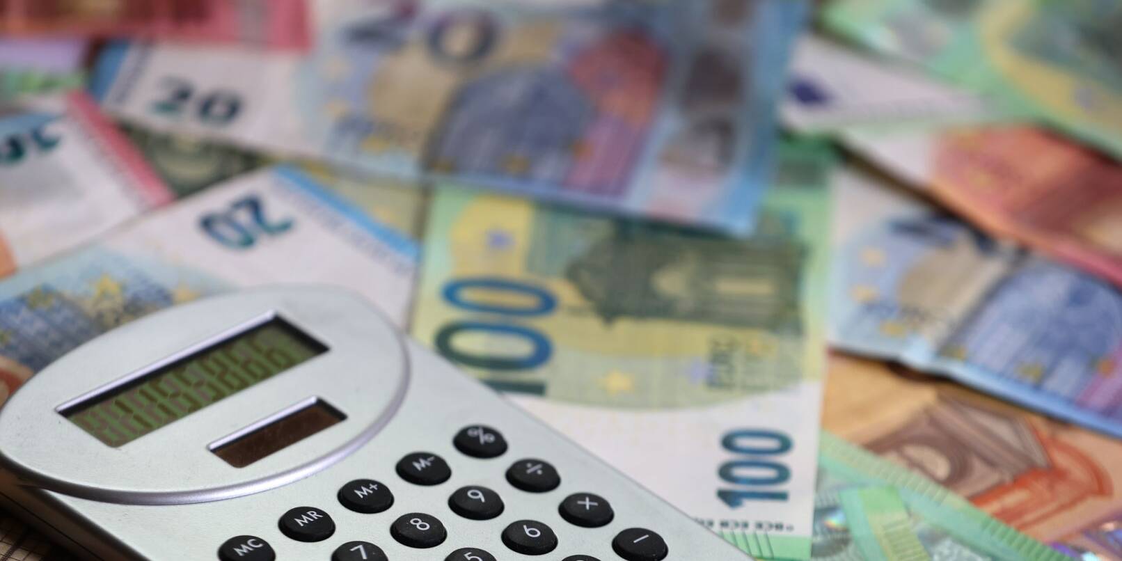 Die Kommunen rechnen in diesem Jahr mit großen Finanzproblemen. Eine Umfrage zeigt, wo sie die drängendsten Aufgaben für die neue Bundesregierung sehen. (Symbolbild) Die Kommunen rechnen in diesem Jahr mit großen Finanzproblemen. Eine Umfrage zeigt, wo sie die drängendsten Aufgaben für die neue Bundesregierung sehen. (Symbolbild)