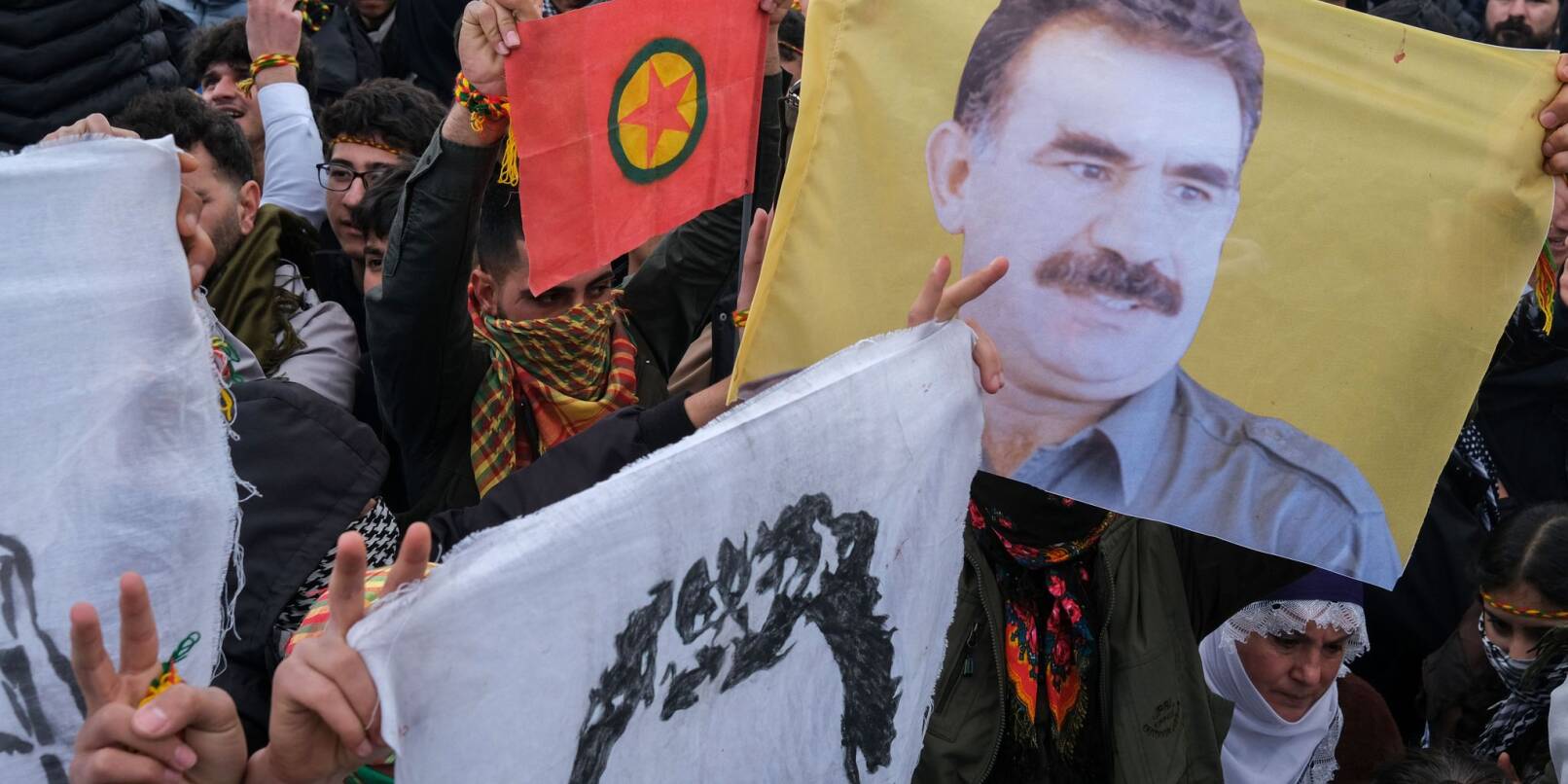 Historische Erklärung: Die PKK hat ihre Auflösung verkündet. Historische Erklärung: Die PKK hat ihre Auflösung verkündet.