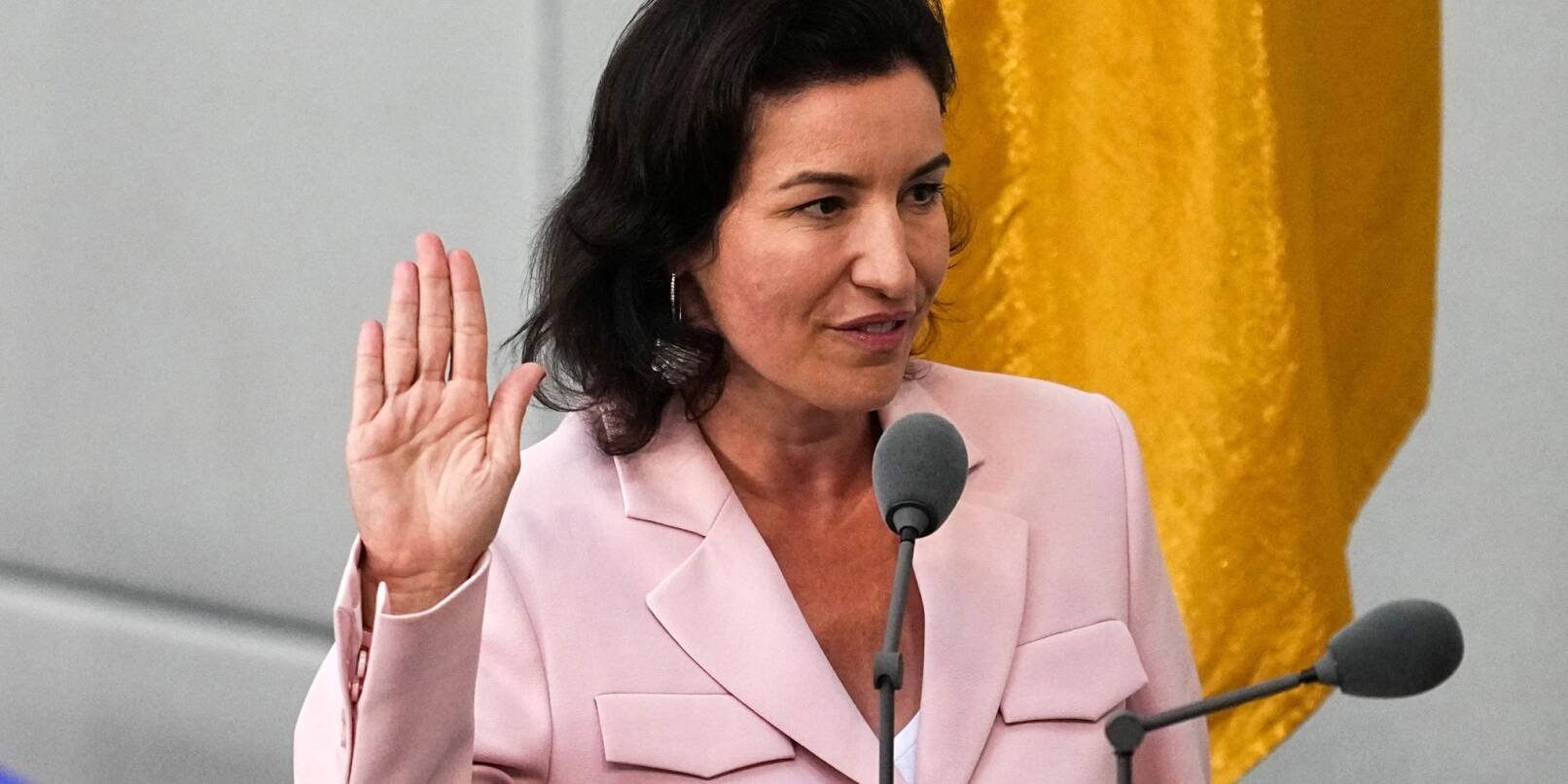 Nach ihrer Vereidigung zur neuen Forschungs- und Raumfahrtministerin hat sich Dorothee Bär viel vorgenommen. (Archivbild) Nach ihrer Vereidigung zur neuen Forschungs- und Raumfahrtministerin hat sich Dorothee Bär viel vorgenommen. (Archivbild)