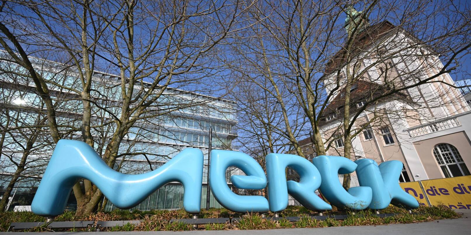 Merck verdient mehr, senkt aber die Prognose für seine Geschäftsziele. (Archivbild) Merck verdient mehr, senkt aber die Prognose für seine Geschäftsziele. (Archivbild)