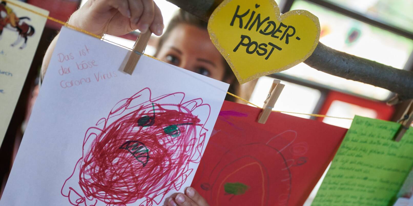 Fast 9.500 Briefe haben hessische Schülerinnen und Schüler zum Thema «Abenteuer» geschrieben. (Archivbild) Fast 9.500 Briefe haben hessische Schülerinnen und Schüler zum Thema «Abenteuer» geschrieben. (Archivbild)