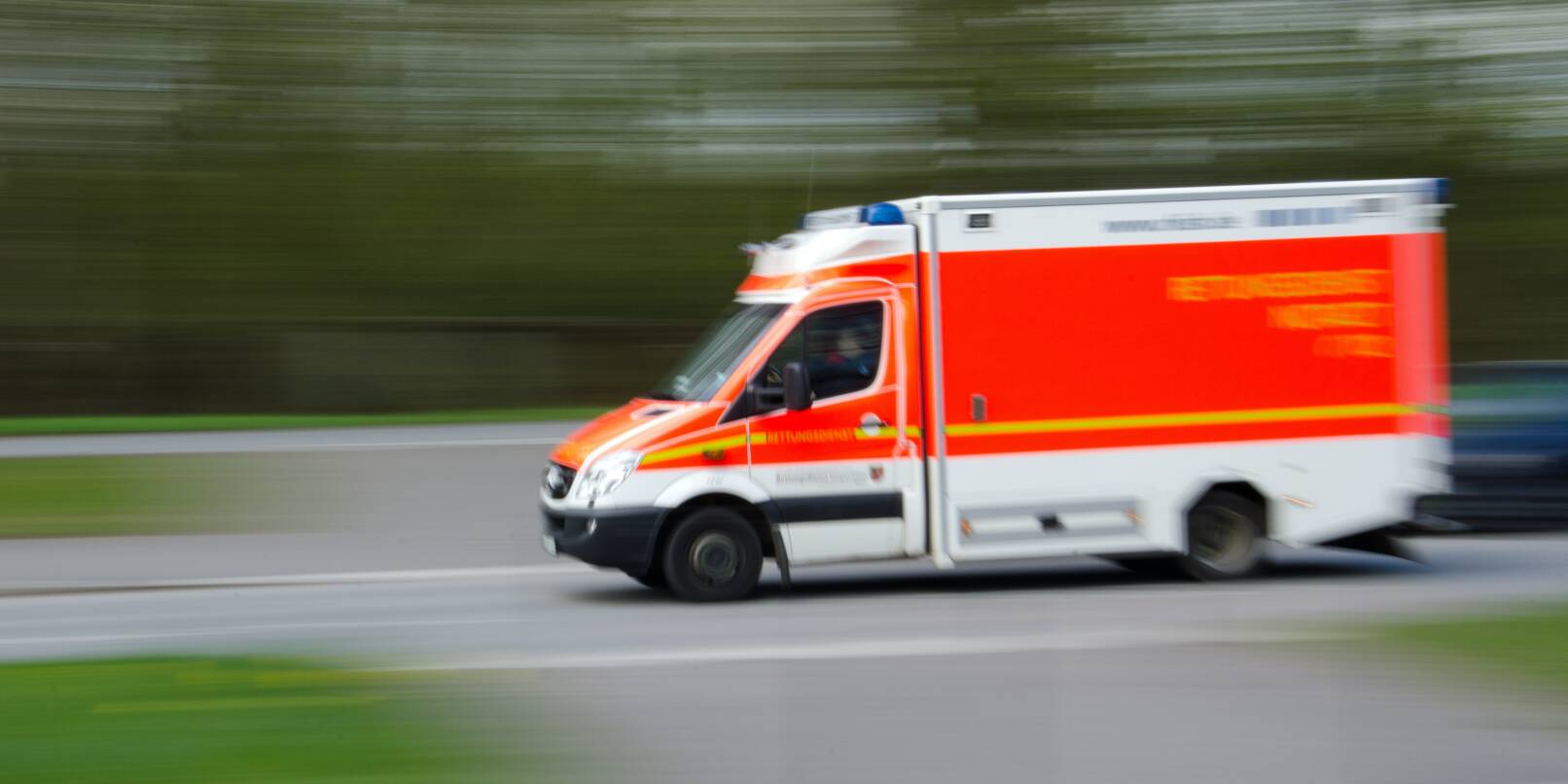 Die Frau wurde in Heidelberg von einer Straßenbahn angefahren und schwer verletzt (Symbolbild). Die Frau wurde in Heidelberg von einer Straßenbahn angefahren und schwer verletzt (Symbolbild).
