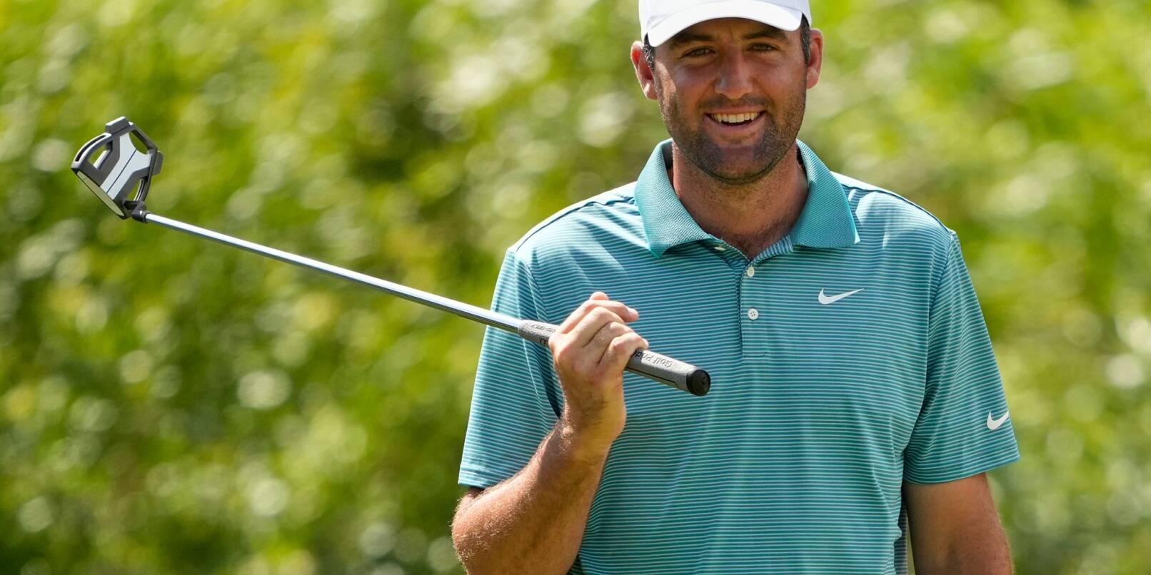 Scottie Scheffler hat bei der PGA Championship nach der dritten Runde die Führung übernommen. Scottie Scheffler hat bei der PGA Championship nach der dritten Runde die Führung übernommen.