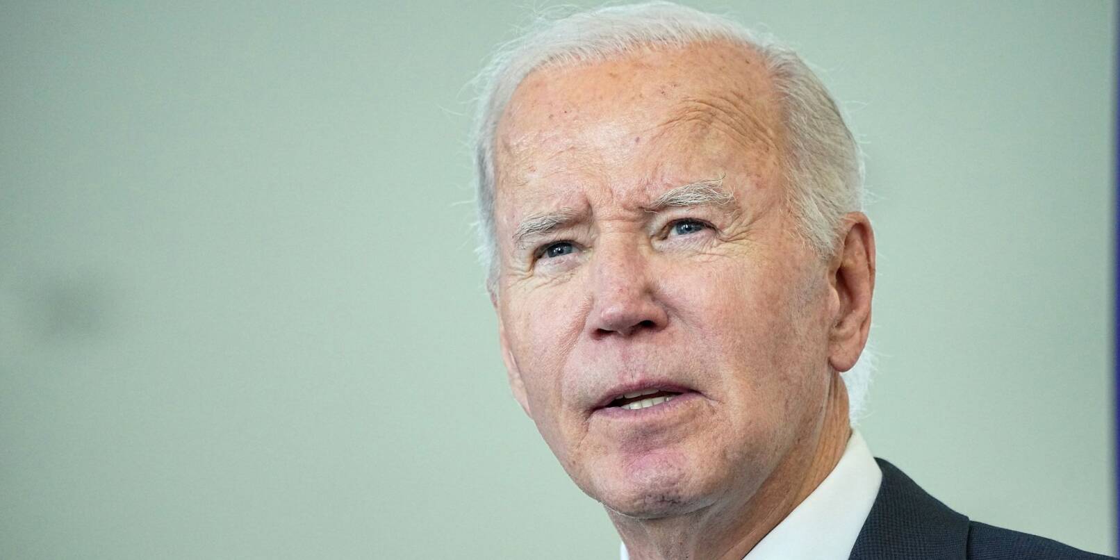Biden und seine Familie beraten sich nach Angaben seines Büros derzeit mit seinem Ärzteteam über das weitere Vorgehen. Biden und seine Familie beraten sich nach Angaben seines Büros derzeit mit seinem Ärzteteam über das weitere Vorgehen.
