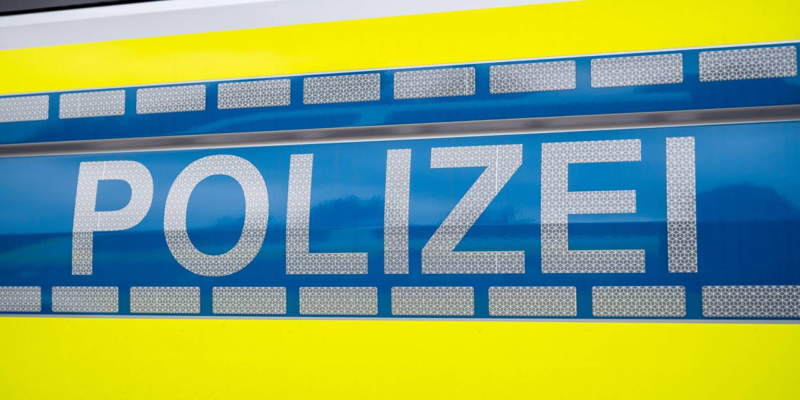 In Maintal ist die Polizei in einem Kleinwagen auf mehrere Überraschungen gestoßen. (Symbolbild) In Maintal ist die Polizei in einem Kleinwagen auf mehrere Überraschungen gestoßen. (Symbolbild)