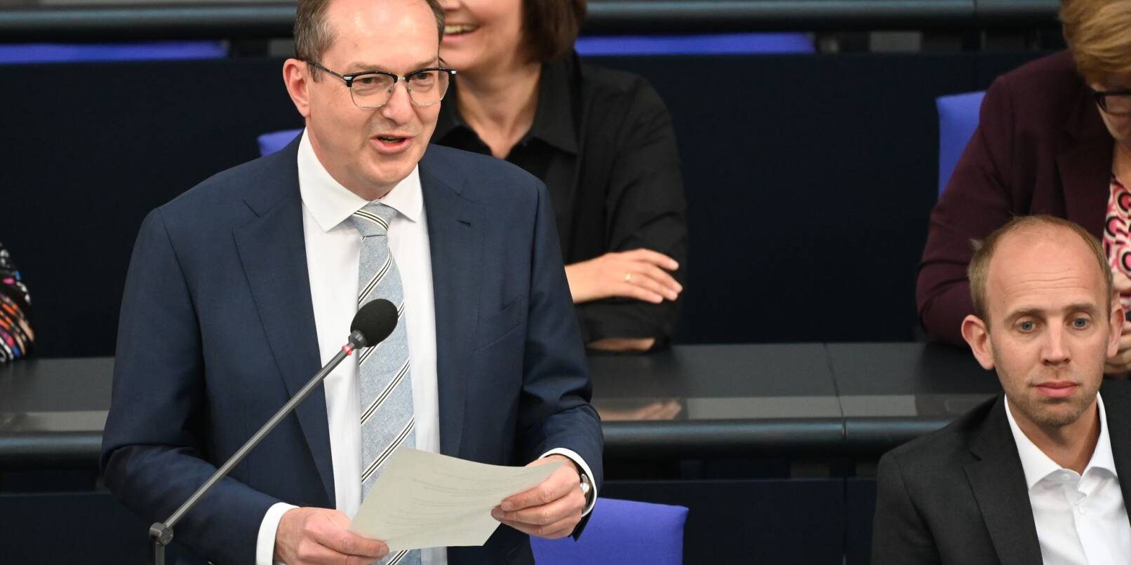 Bundesinnenminister Alexander Dobrindt (CSU) hat die verschärften Grenzkontrollen verteidigt. Bundesinnenminister Alexander Dobrindt (CSU) hat die verschärften Grenzkontrollen verteidigt.