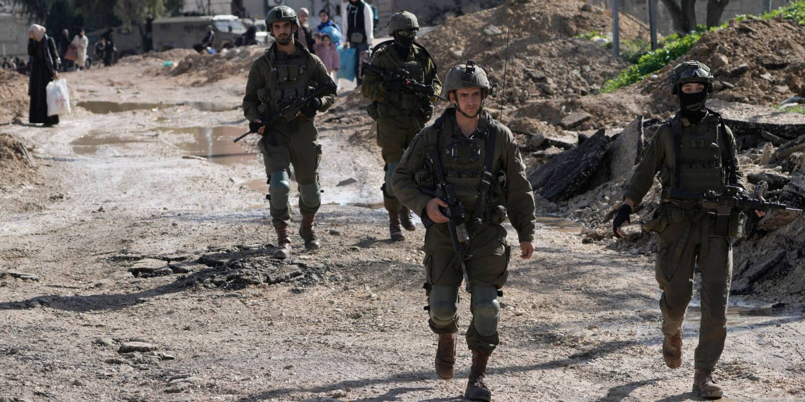 Israelische Soldaten gaben Schüsse in der Nähe einer Gruppe ausländischer Diplomaten ab – die EU verlangt eine Untersuchung. (Archivbild) Israelische Soldaten gaben Schüsse in der Nähe einer Gruppe ausländischer Diplomaten ab – die EU verlangt eine Untersuchung. (Archivbild)