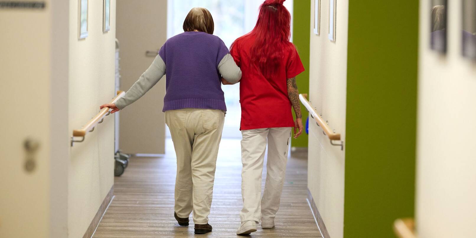 Die Kosten für die Altenpflege werden weiter steigen. Die Kosten für die Altenpflege werden weiter steigen.