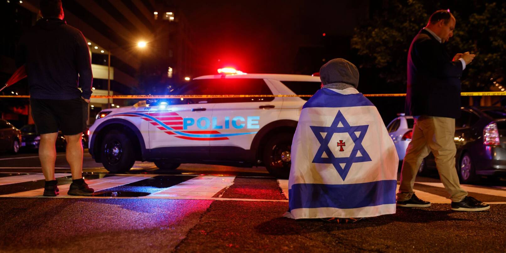Die tödliche Attacke erschüttert die USA und die Hauptstadt Washington. Die tödliche Attacke erschüttert die USA und die Hauptstadt Washington.