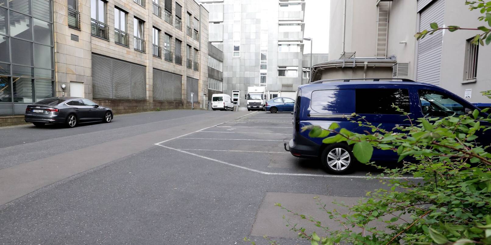 Der elfjährige Tatverdächtige flüchtete zunächst vom Tatort, wurde aber später aufgefunden. Der elfjährige Tatverdächtige flüchtete zunächst vom Tatort, wurde aber später aufgefunden.