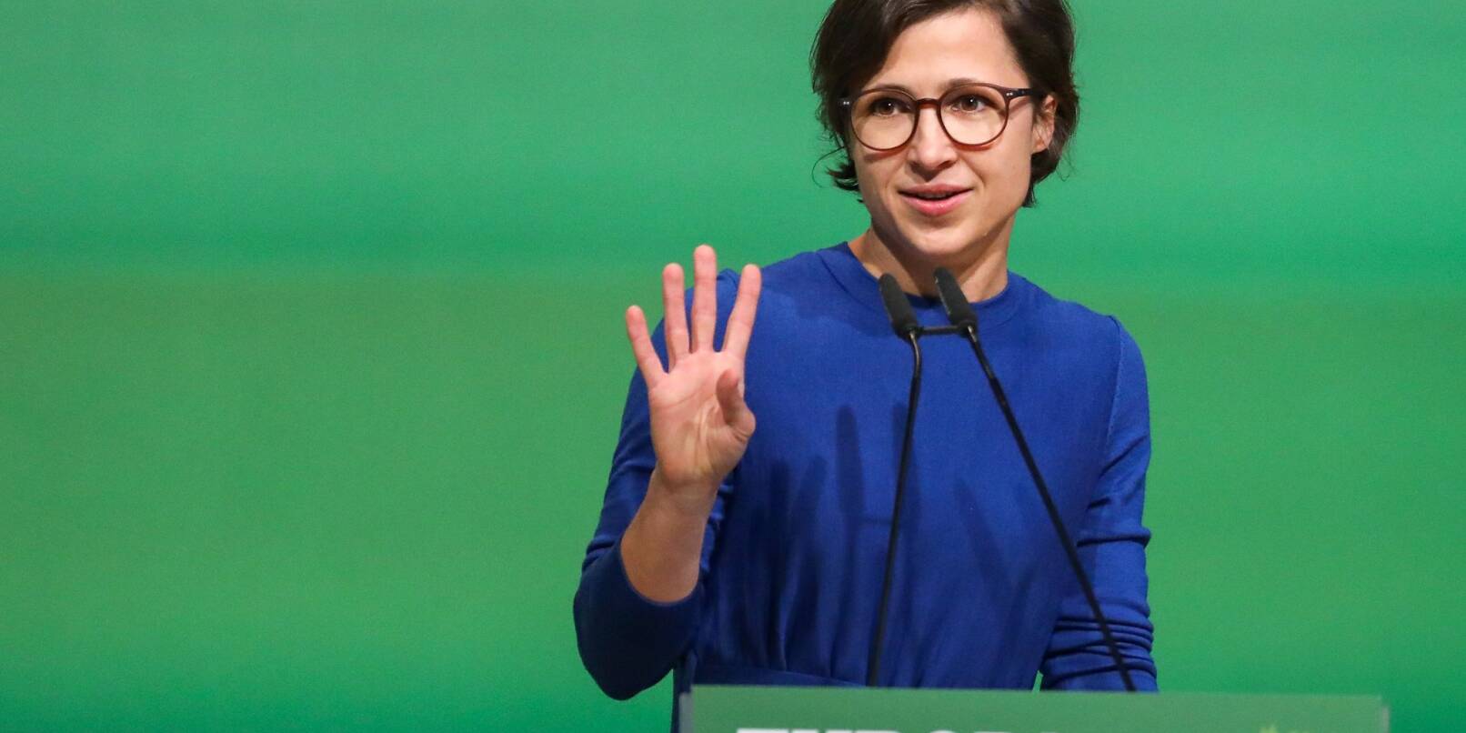 Die Grünen-Politikerin Neumann sieht den Spionageangriff im Zusammenhang mit ihrem Einsatz für Demokratie und Menschenrechte im Iran. (Archivbild) Die Grünen-Politikerin Neumann sieht den Spionageangriff im Zusammenhang mit ihrem Einsatz für Demokratie und Menschenrechte im Iran. (Archivbild)