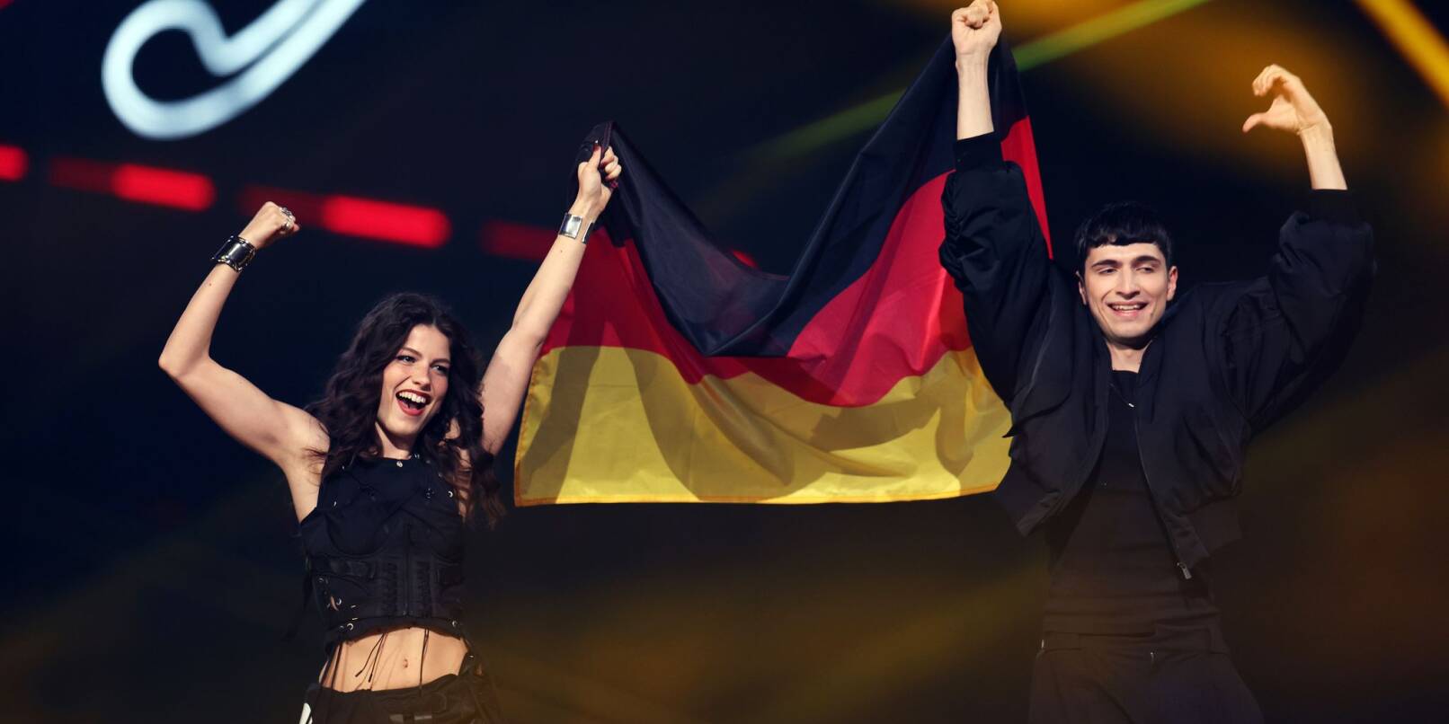 Das für Deutschland angetretene österreichische Geschwister-Duo Abor & Tynna klettert mit seinem Track «Baller» diese Woche bis auf Rang drei der Offiziellen Deutschen Single-Charts, ermittelt von GfK Entertainment. (Archivbild) Das für Deutschland angetretene österreichische Geschwister-Duo Abor & Tynna klettert mit seinem Track «Baller» diese Woche bis auf Rang drei der Offiziellen Deutschen Single-Charts, ermittelt von GfK Entertainment. (Archivbild)