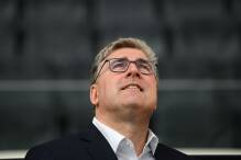 Vorstandssprecher Hellmann bleibt bei Eintracht Frankfurt
