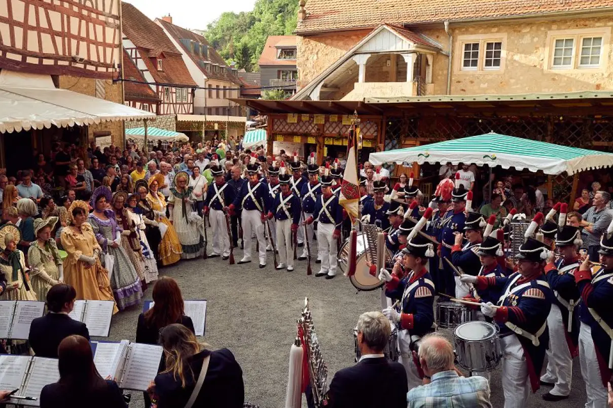Feuerwerk Zur Er ffnung Des 71 Bergstr er Weinmarktes In Heppenheim feuerwerk-zur-er-ffnung-des-71-bergstr-er-weinmarktes-in-heppenheim