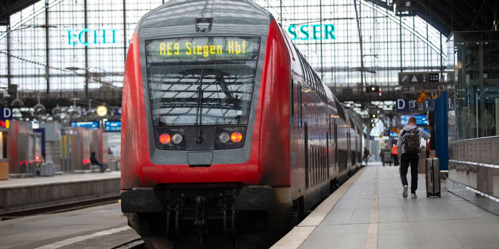 Seit diesem Monat gilt bundesweit das 49 Euro teure Deutschlandticket im öffentlichen Personennahverkehr.