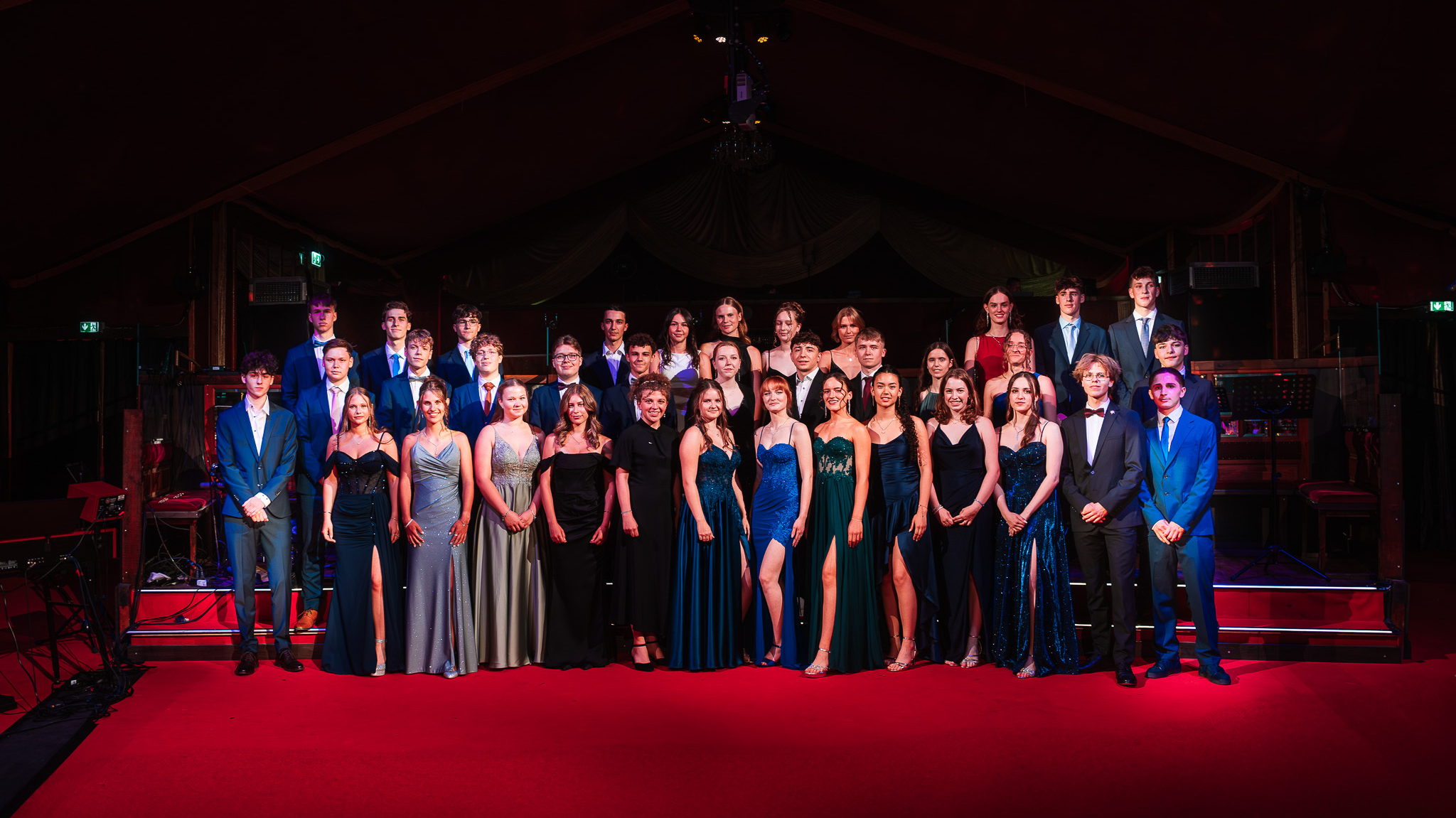 Weinheim Private High School's prom: An evening full of glamour and ...