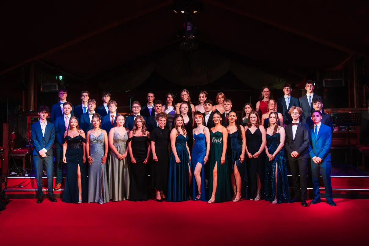 Weinheim Private High School's prom: An evening full of glamour and ...