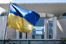 Weltkriegsgedenken: Gericht erlaubt ukrainische Flaggen
