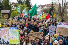 Demo für früheres Kohle-Aus in der Lausitz 
