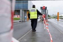 Zwei Tote nach Schüssen in Mercedes-Werk 
