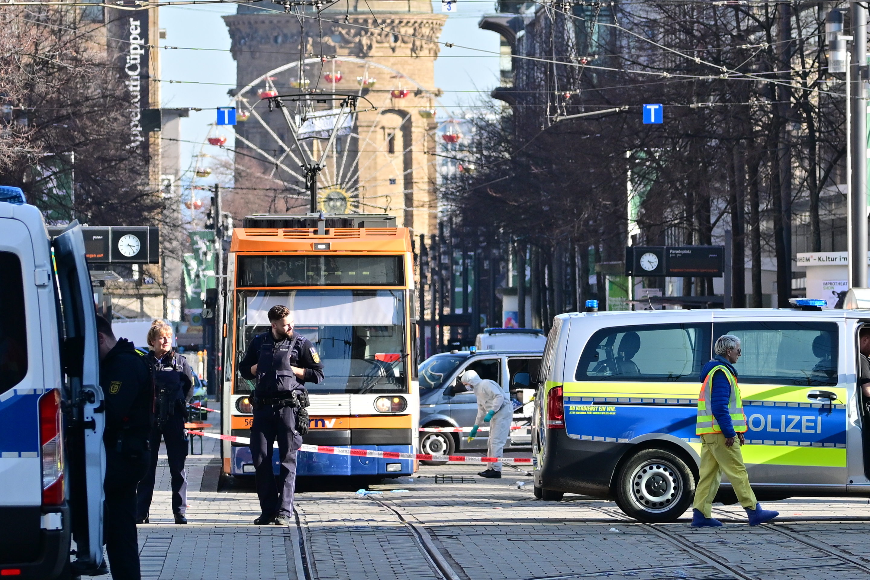 “There was a little boy lying next to me”: Seriously injured speak about ...