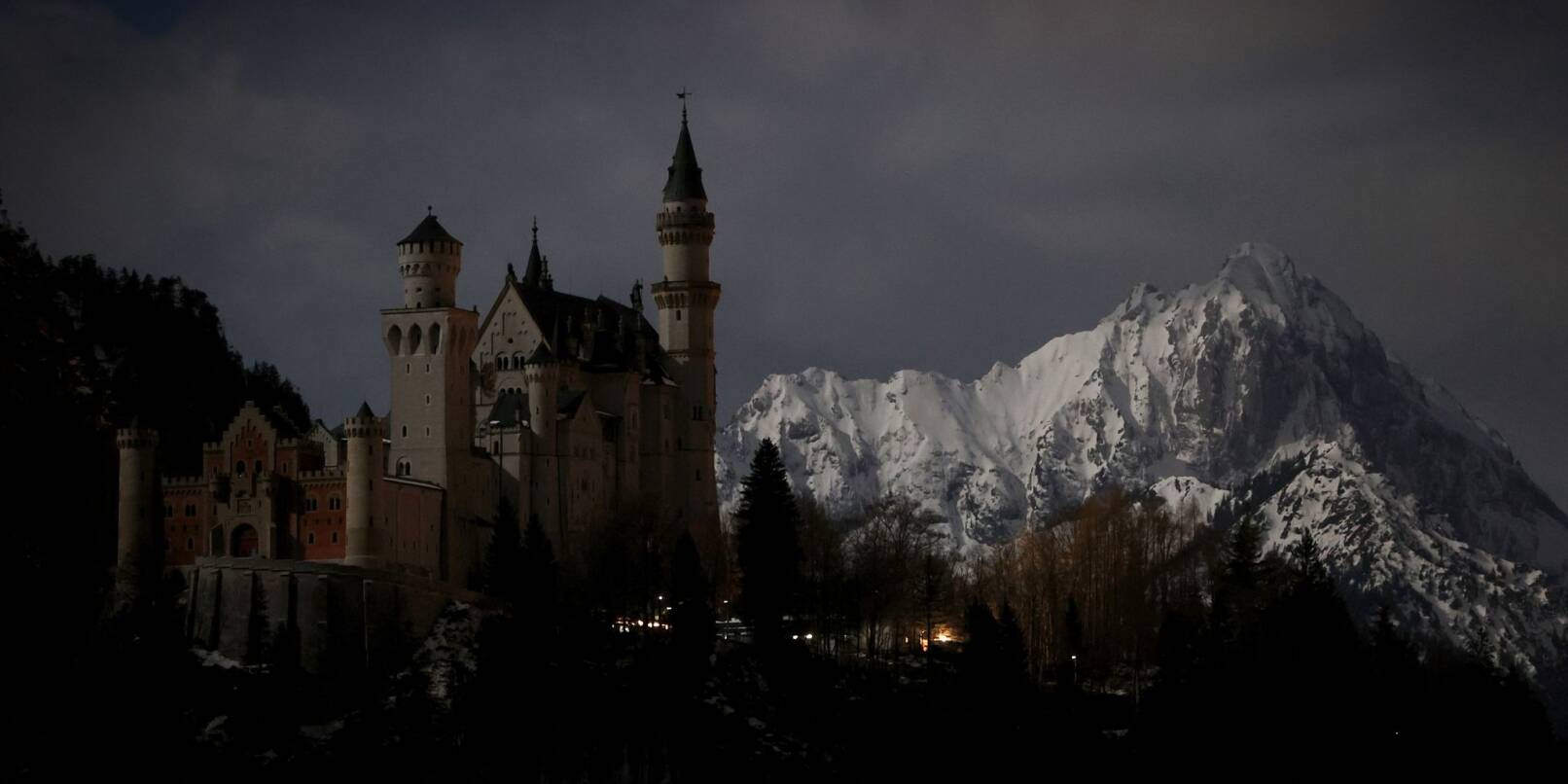 Auch das Schloss Neuschwanstein nimmt an der «Earth Hour» teil.